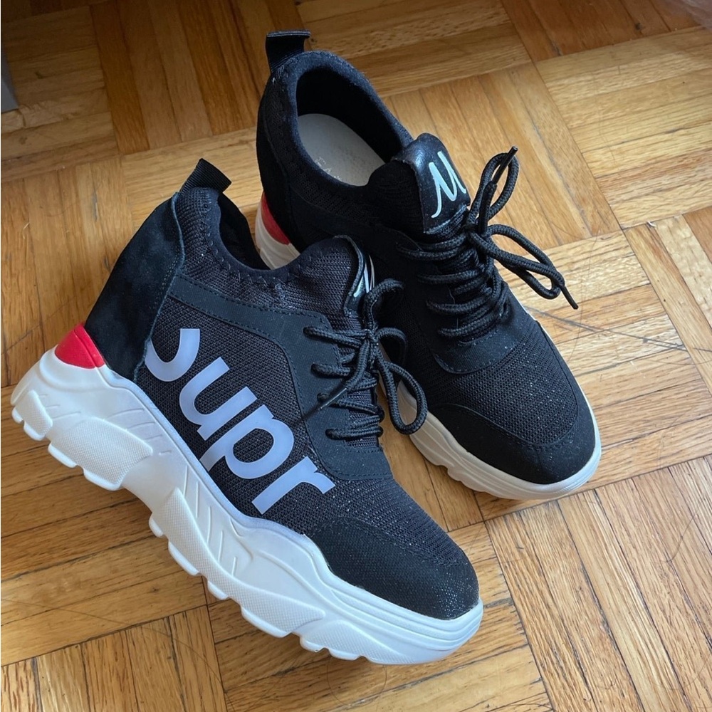 Fashion Sneakers with heels